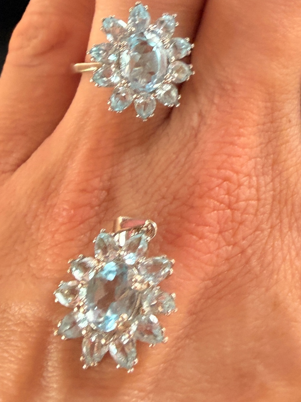 Matching Natural Blue Topaz Flower Pendant and Ring 
Set Sz7 - Picture 15 of 17
